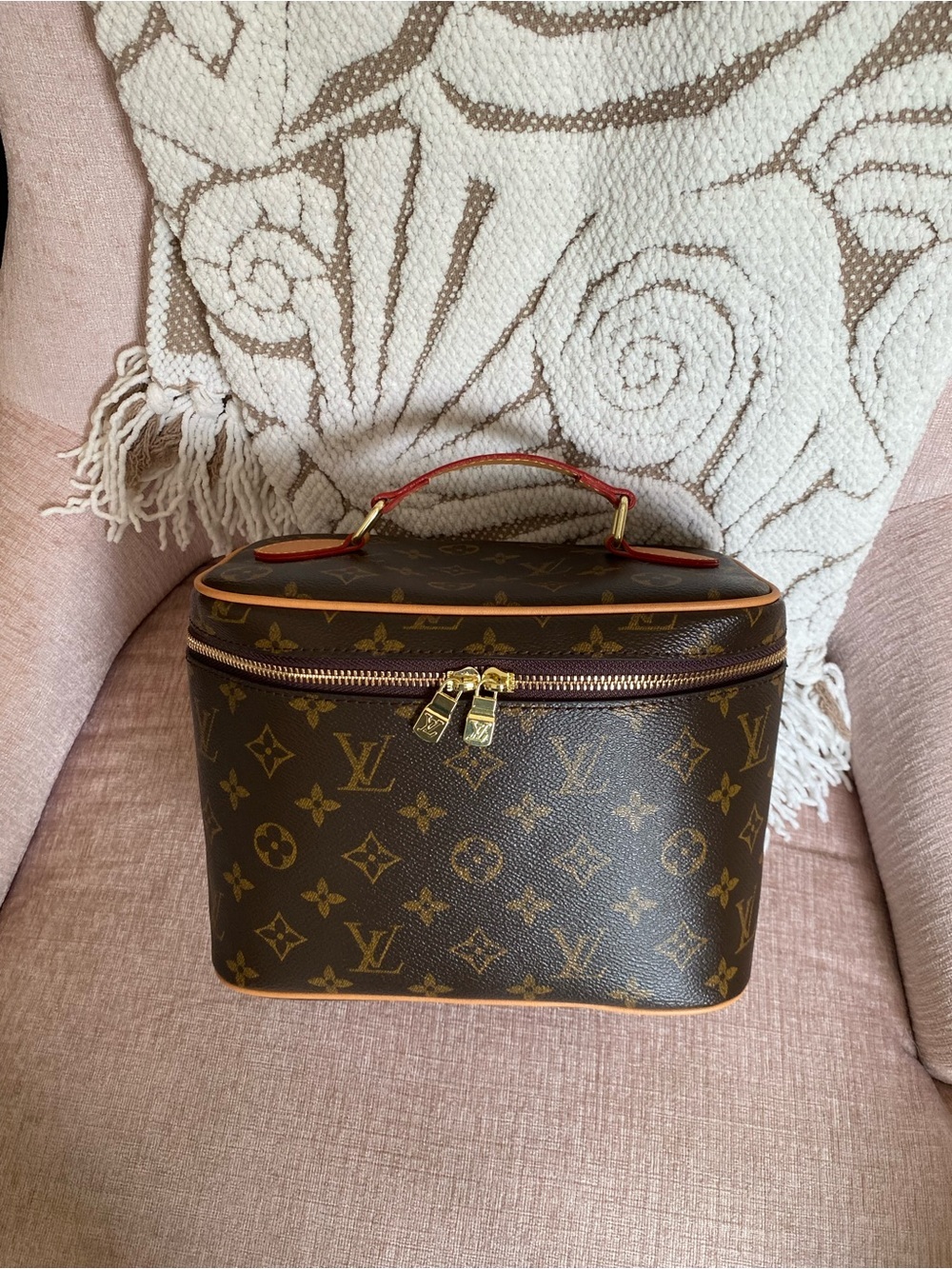SHOULDER BAG - Picture 4 of 16